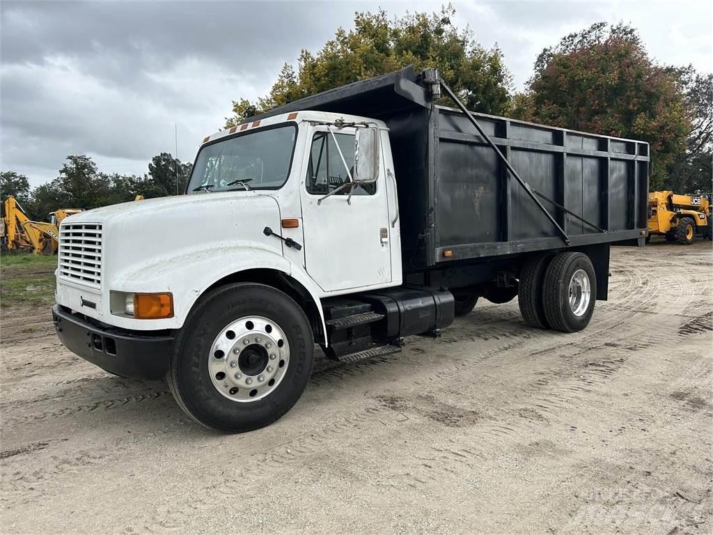 International 4700 傾卸式卡車