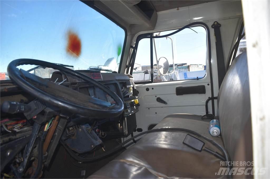 International 4700 傾卸式卡車