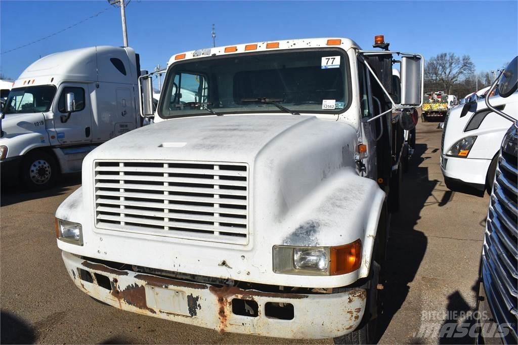 International 4700 傾卸式卡車