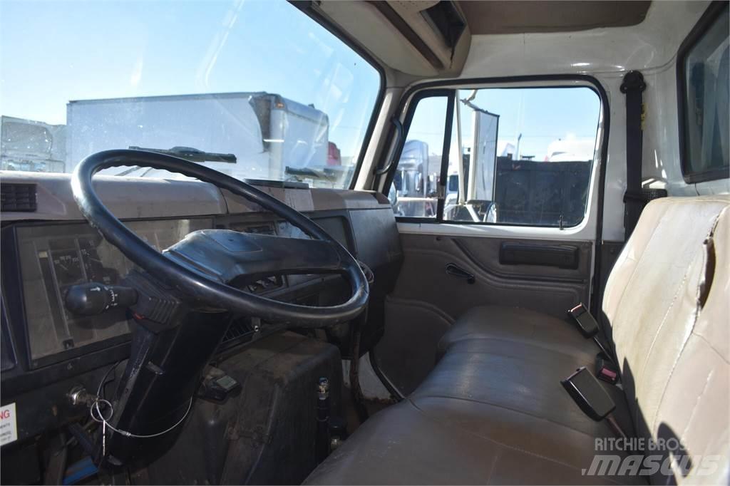 International 4700 傾卸式卡車
