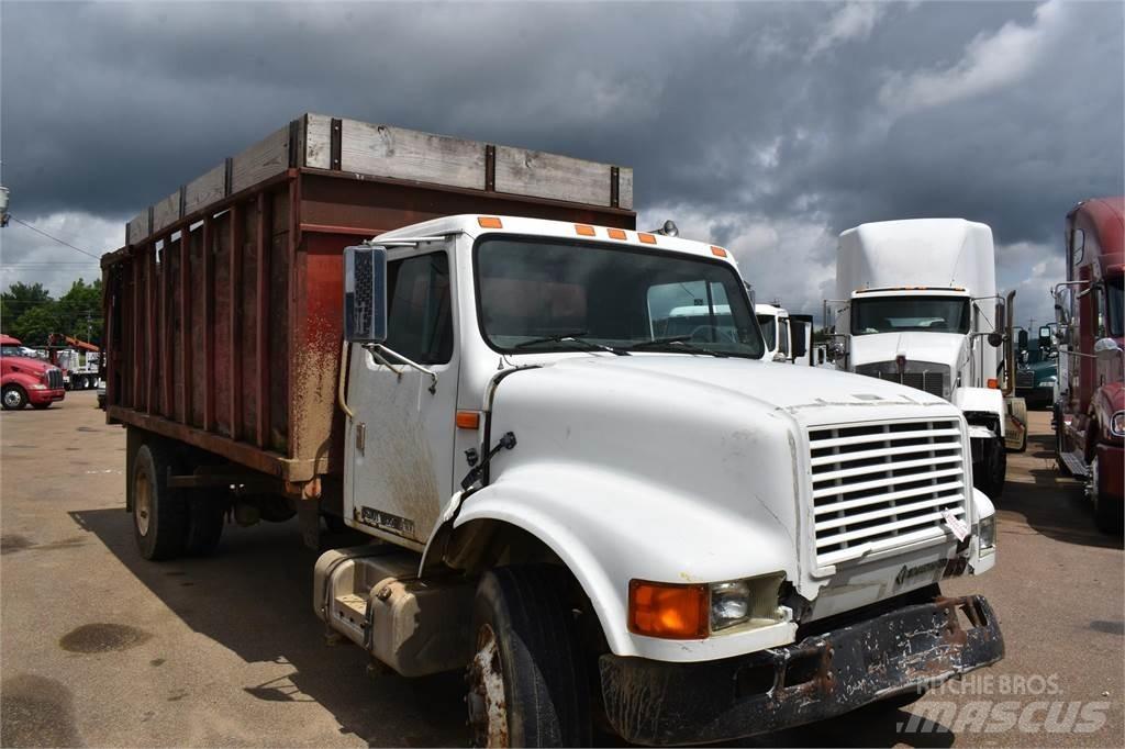 International 4900 傾卸式卡車