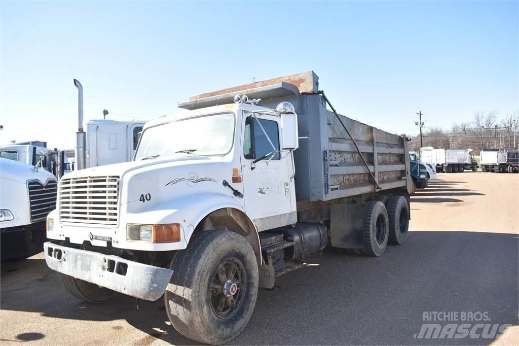International 4900 傾卸式卡車