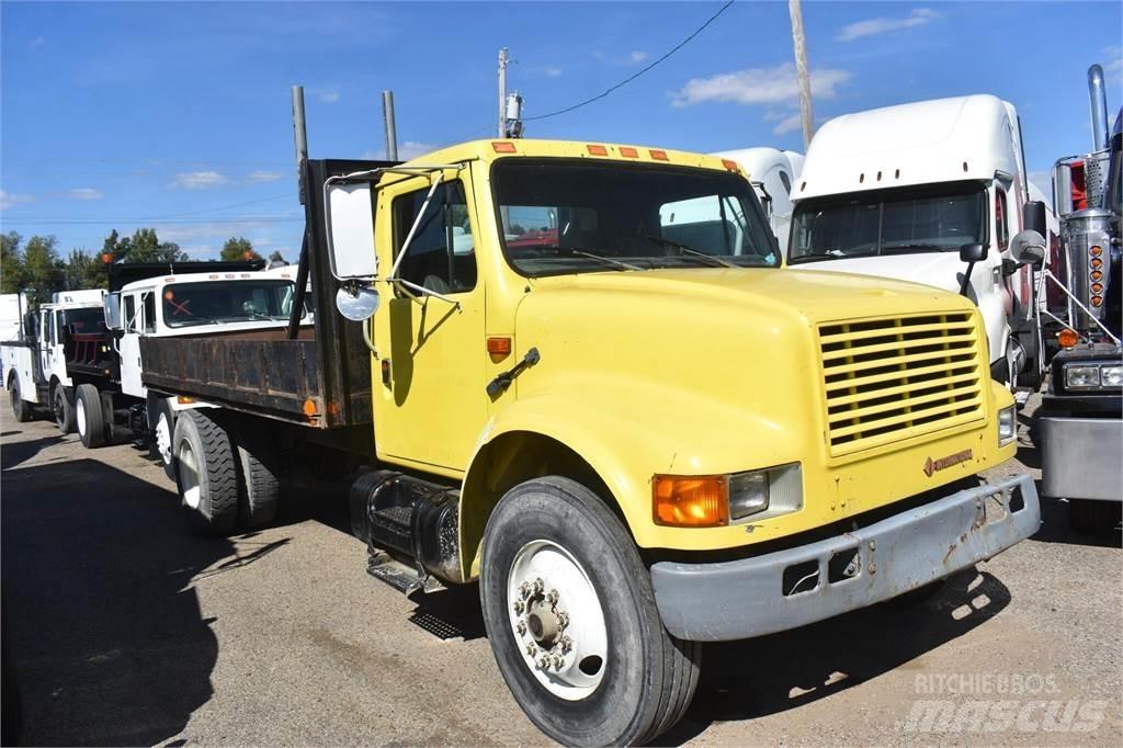 International 4900 傾卸式卡車