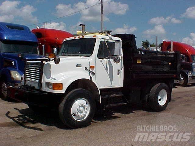 International 4900 傾卸式卡車