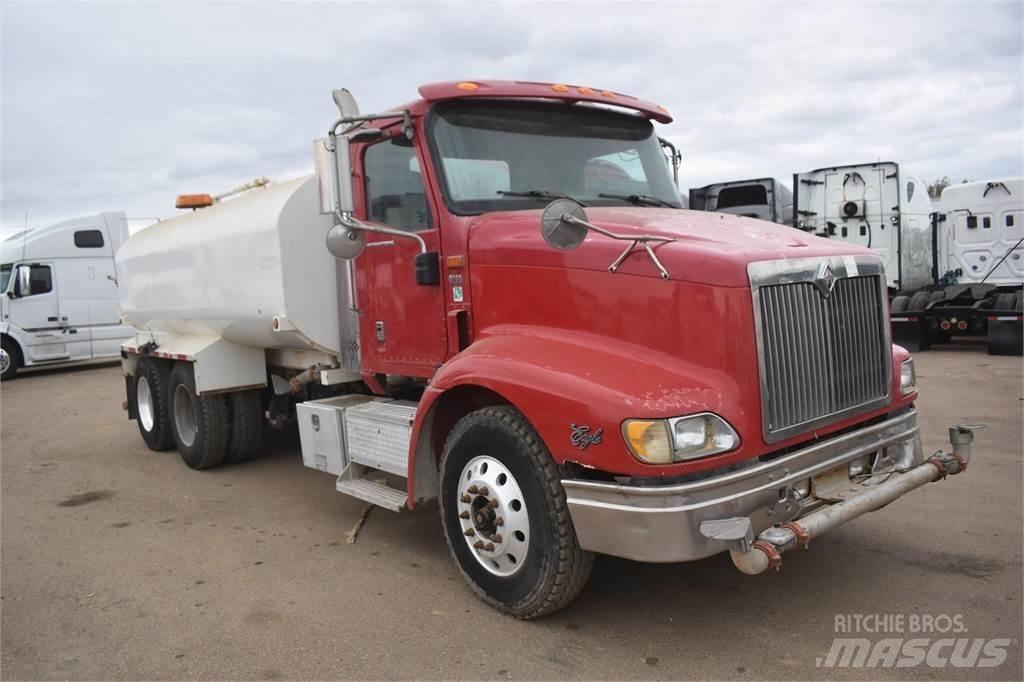 International 9200 運油車
