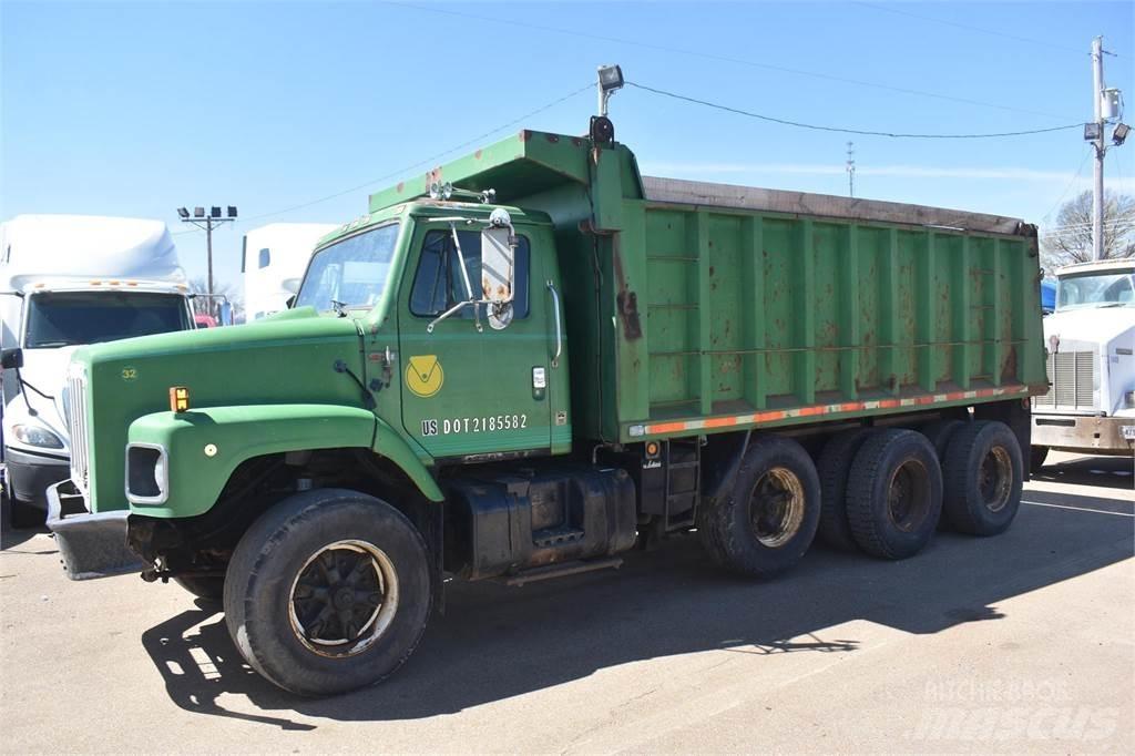 International S2600 傾卸式卡車