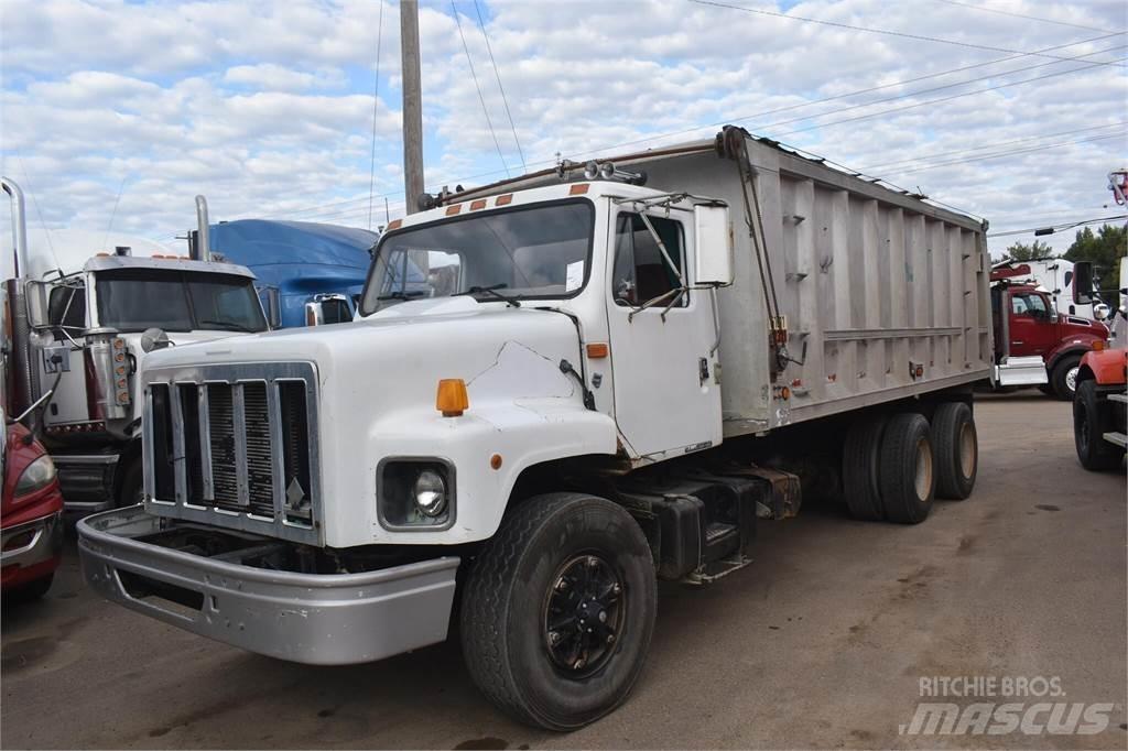 International S2600 傾卸式卡車