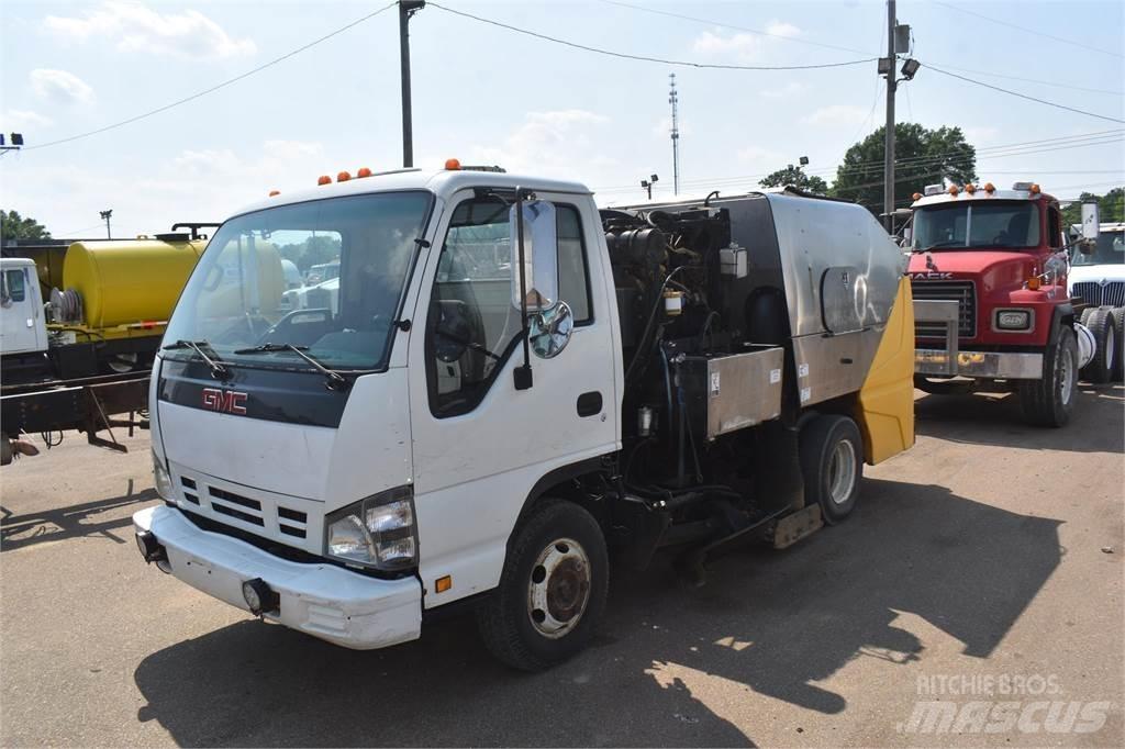 Isuzu NPR 清掃車