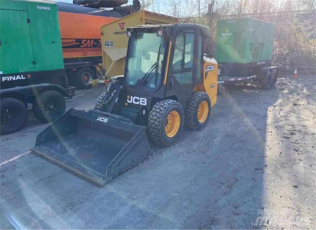 JCB 215 滑移轉向裝載機
