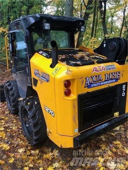 JCB 270 滑移轉向裝載機