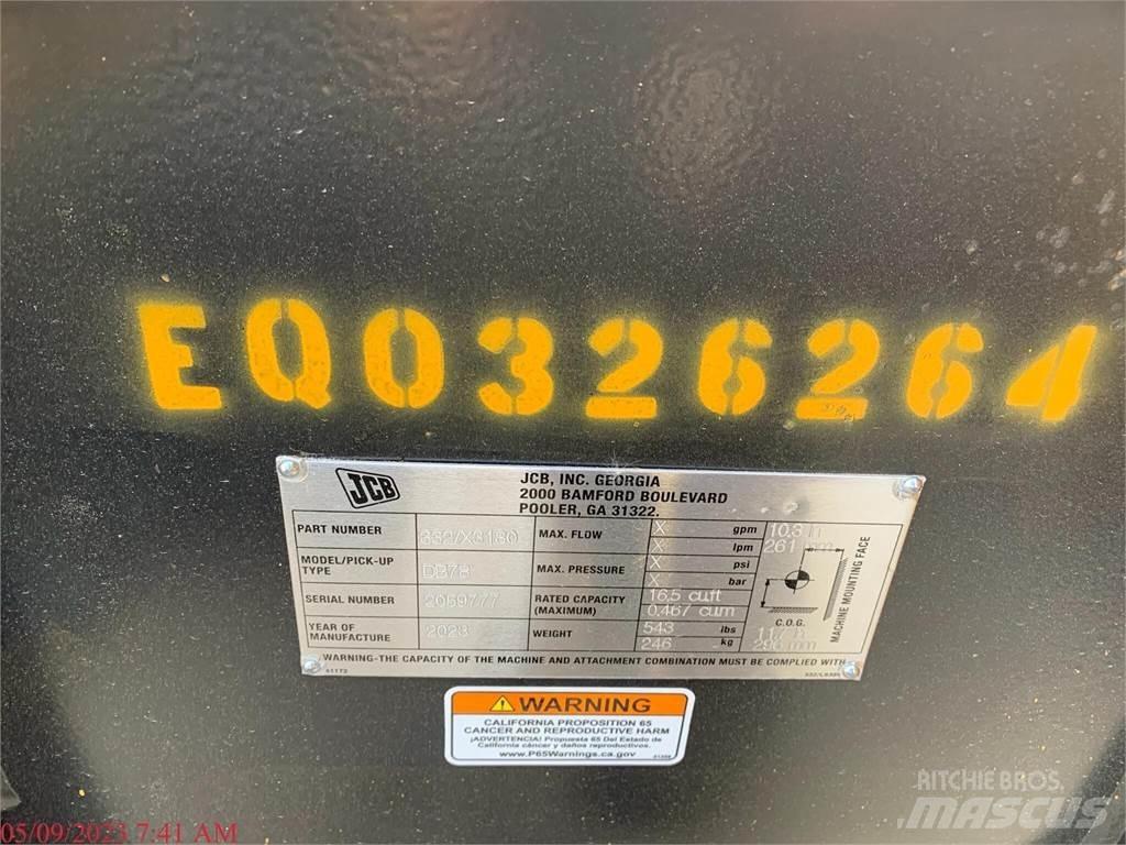 JCB 270T 滑移轉向裝載機
