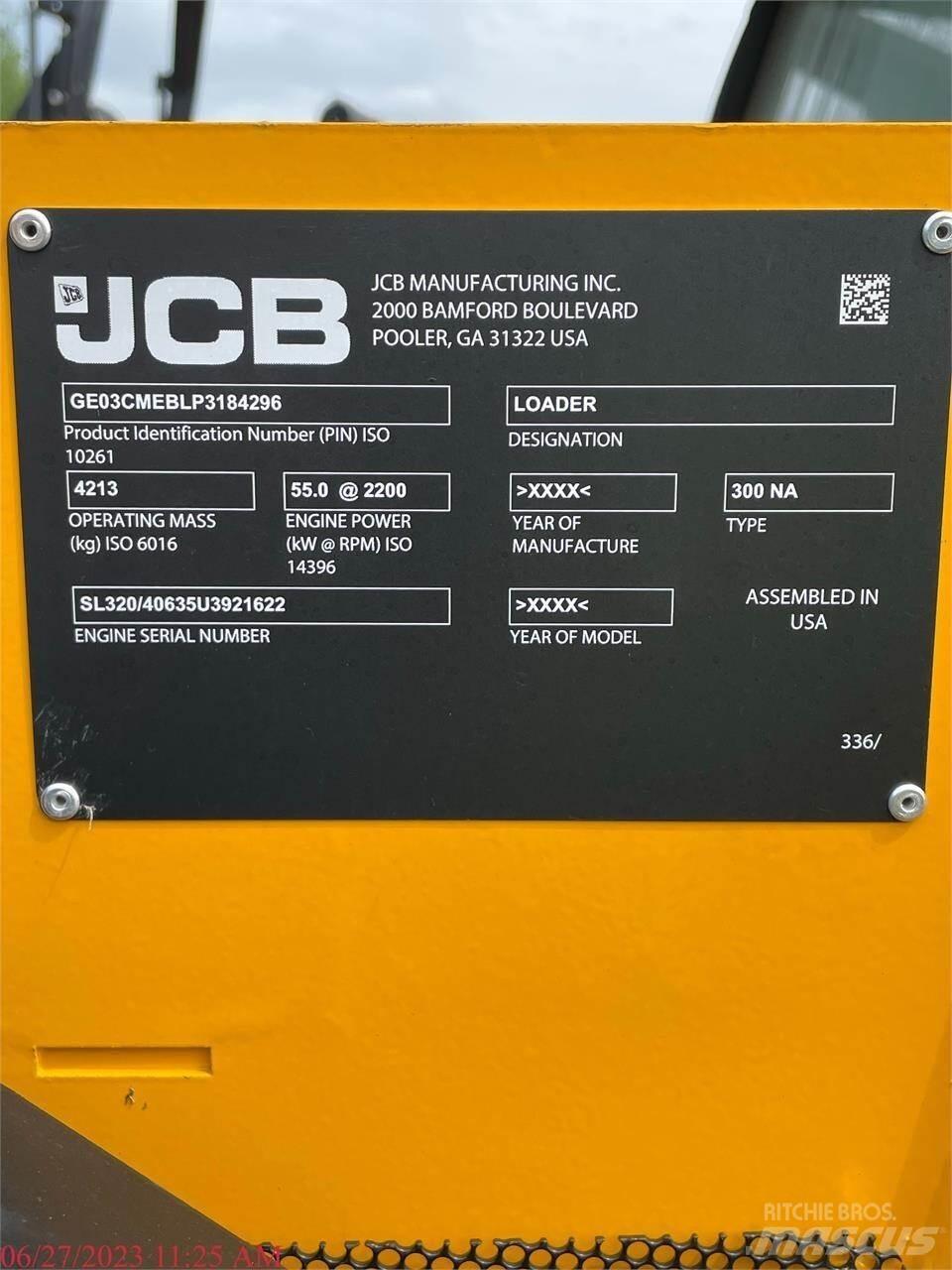 JCB 300 滑移轉向裝載機