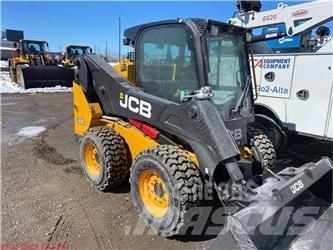 JCB 300 滑移轉向裝載機