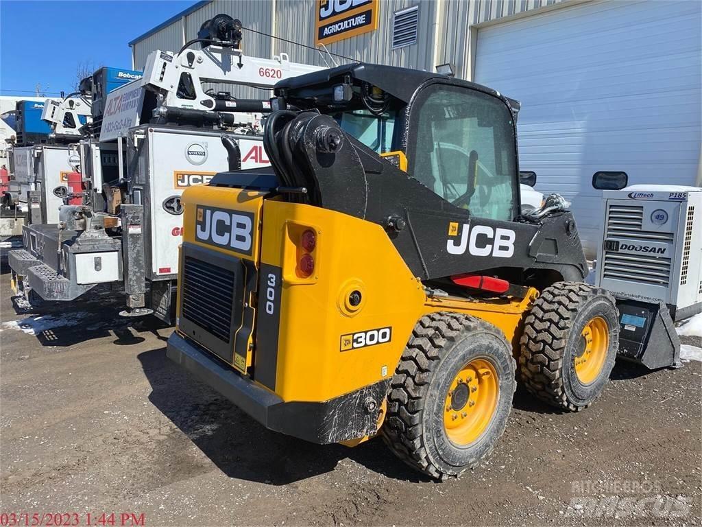 JCB 300 滑移轉向裝載機