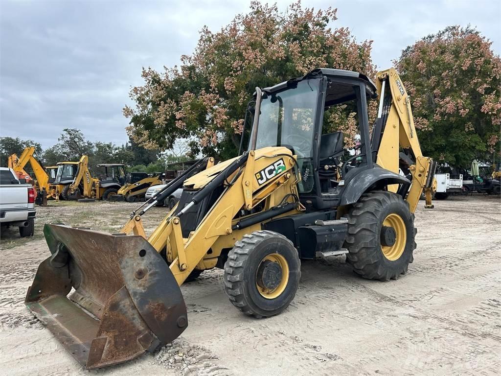 JCB 3CX 反鏟裝載機