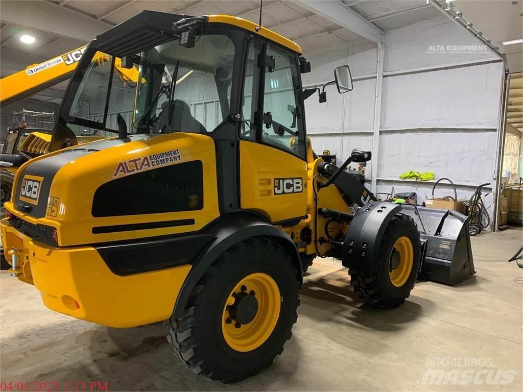 JCB 409 輪胎式裝載機