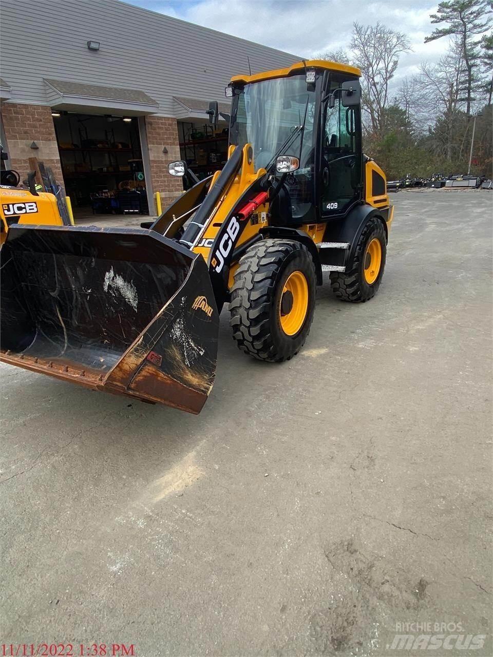 JCB 409 輪胎式裝載機