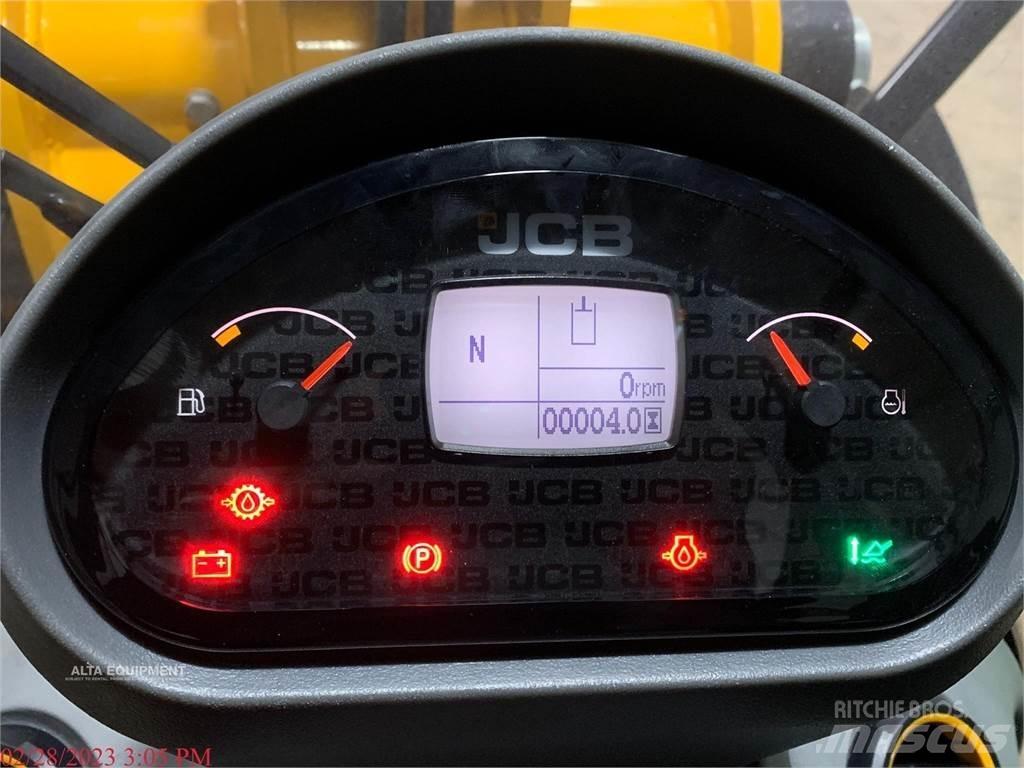 JCB 409 輪胎式裝載機