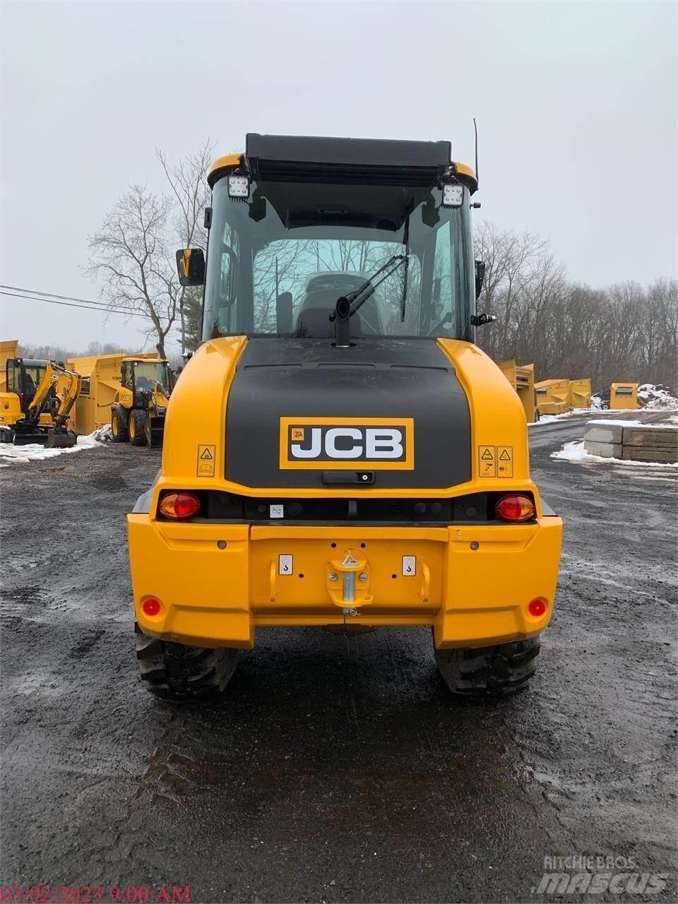 JCB 409 輪胎式裝載機