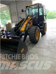 JCB 409 輪胎式裝載機