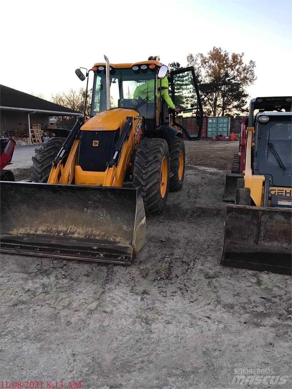 JCB 4CX 反鏟裝載機