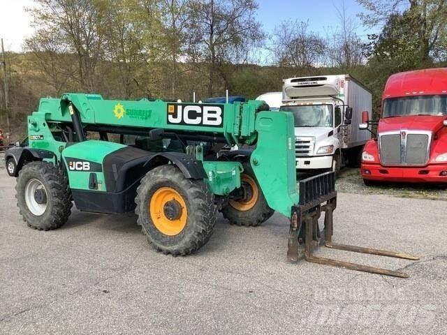JCB 507-42 伸縮臂操作車