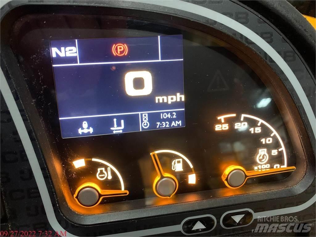 JCB 507-42 伸縮臂操作車