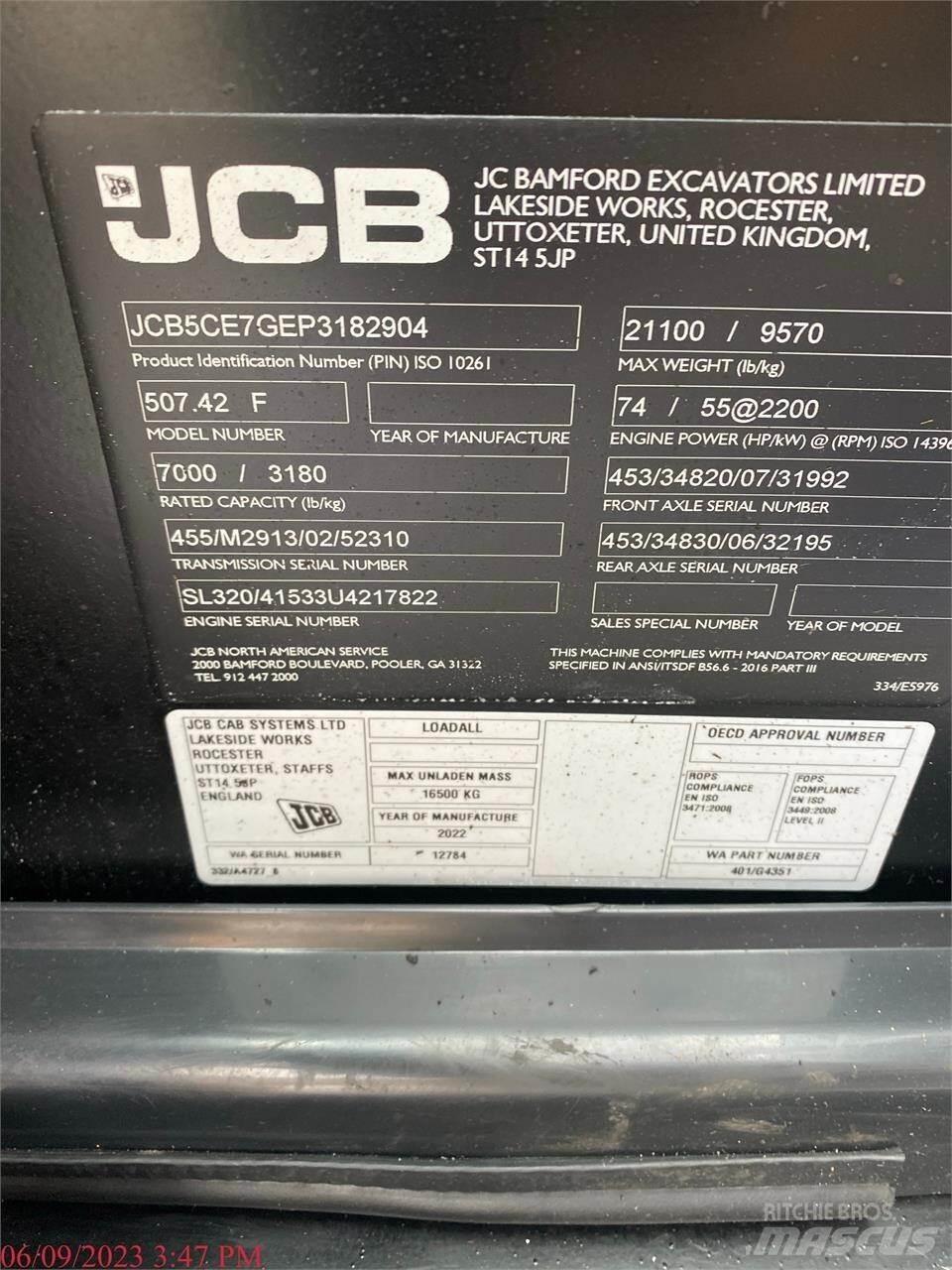 JCB 507-42 伸縮臂操作車
