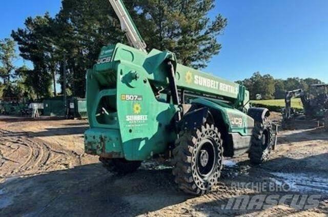 JCB 507-42 伸縮臂操作車