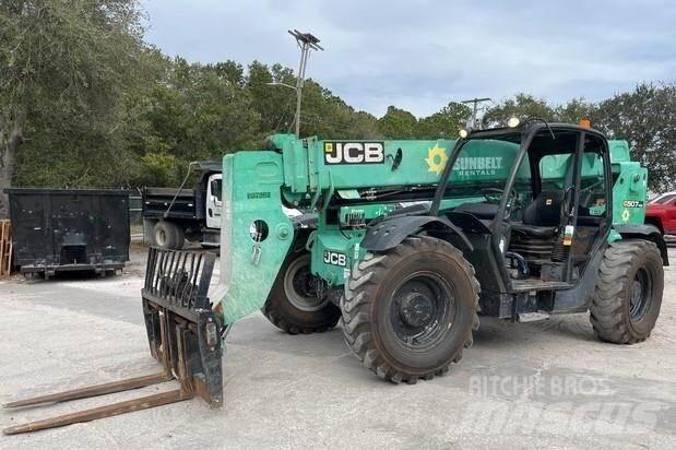 JCB 507-42 伸縮臂操作車
