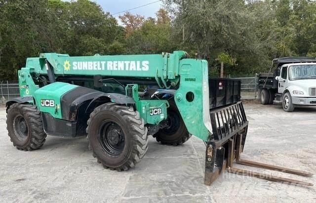 JCB 507-42 伸縮臂操作車