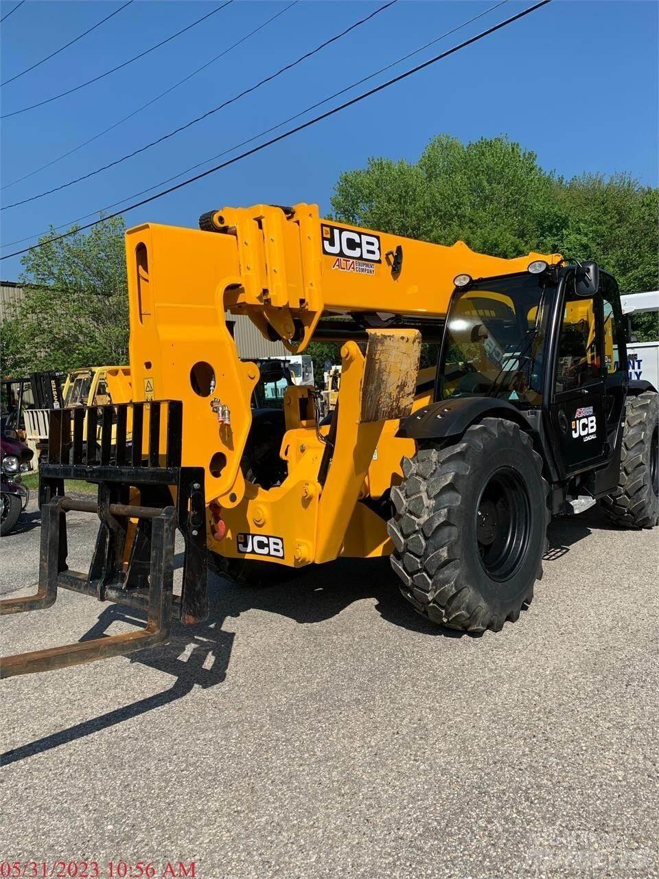 JCB 510-56 伸縮臂操作車