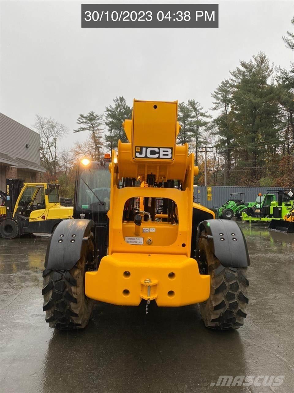 JCB 510-56 伸縮臂操作車