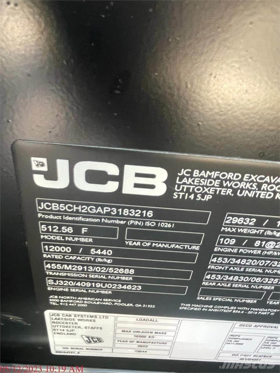 JCB 512-56 伸縮臂操作車
