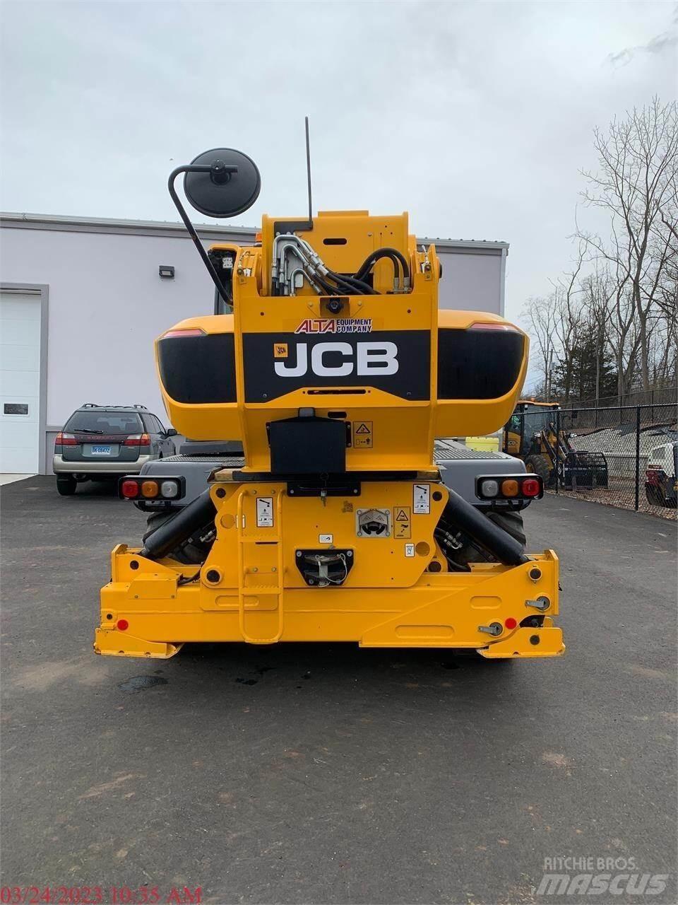 JCB 512-83R 伸縮臂操作車