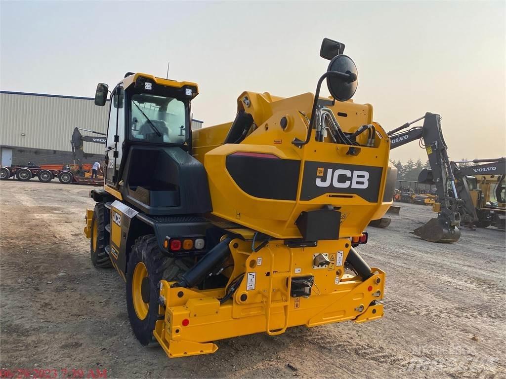 JCB 512-83R 伸縮臂操作車