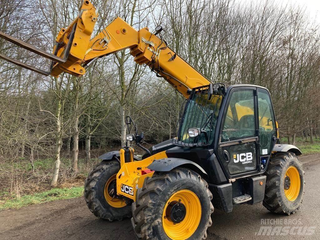 JCB 535-95 伸縮臂操作車