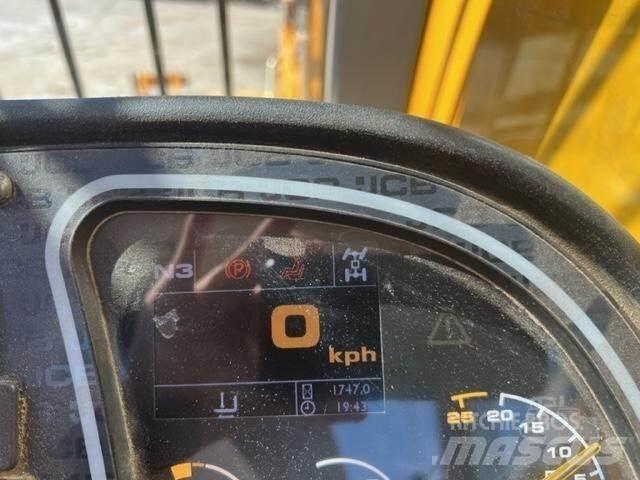 JCB 535-95 伸縮臂操作車