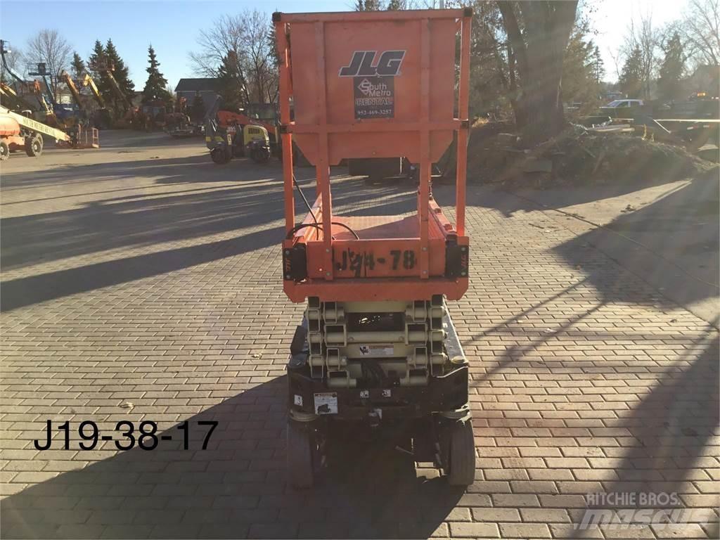 JLG 1932R 剪式升降機