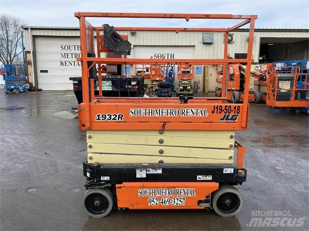 JLG 1932R 剪式升降機