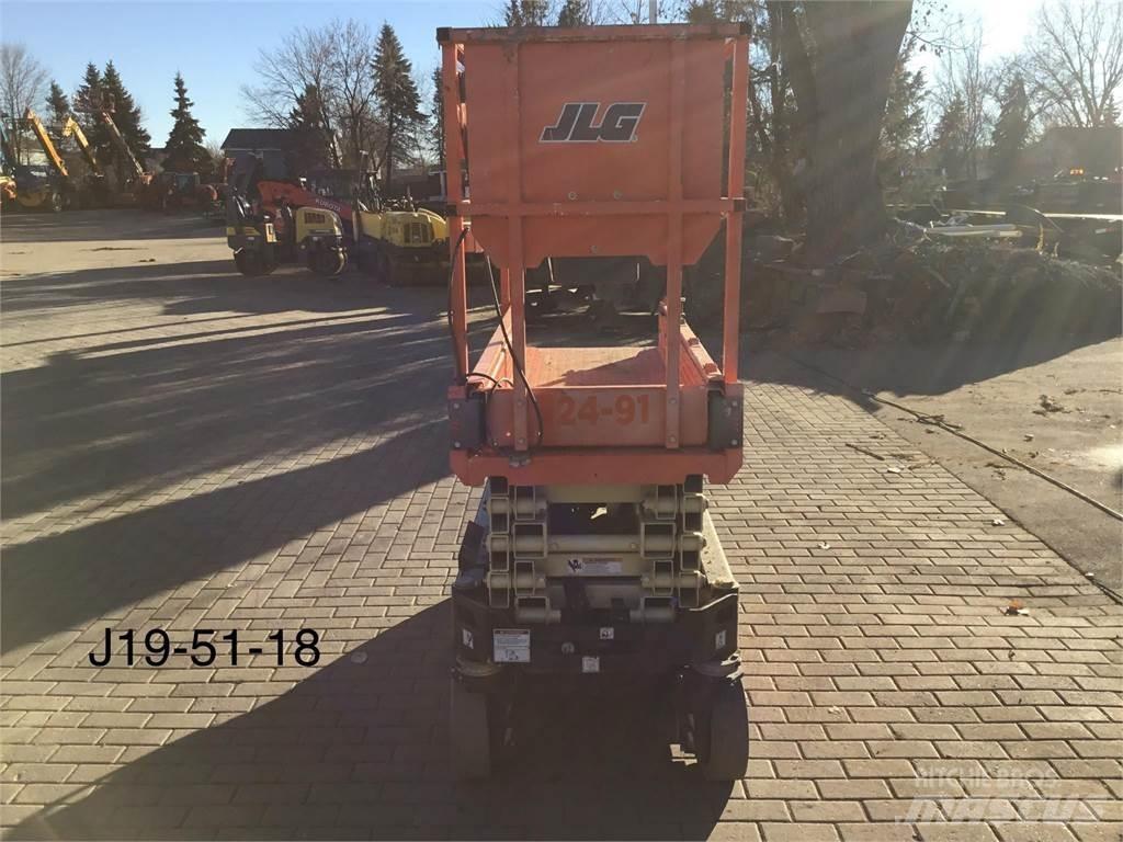 JLG 1932R 剪式升降機