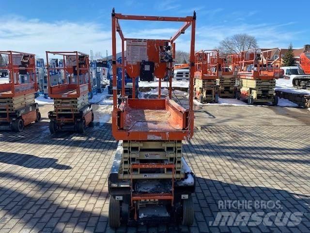 JLG 1932R 剪式升降機