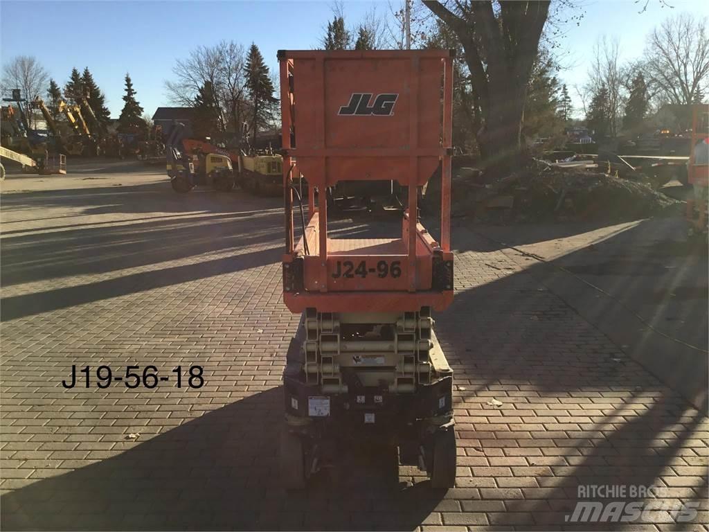 JLG 1932R 剪式升降機