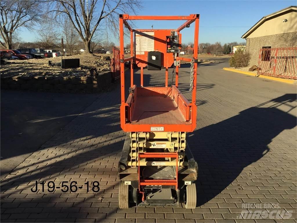JLG 1932R 剪式升降機