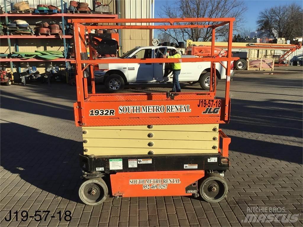 JLG 1932R 剪式升降機