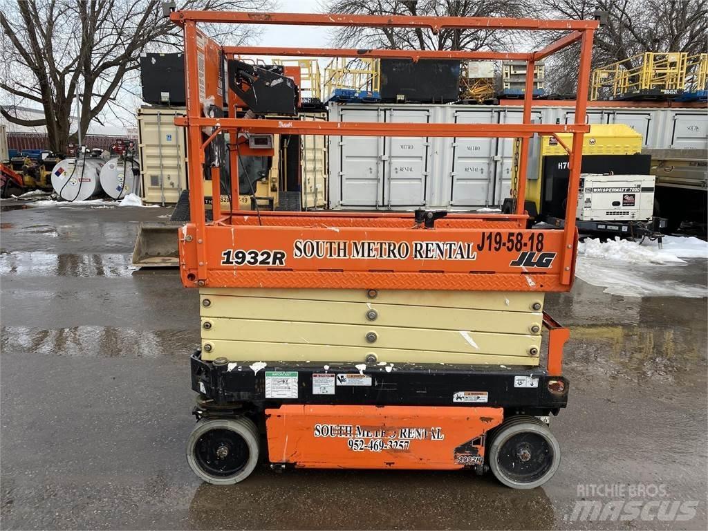 JLG 1932R 剪式升降機