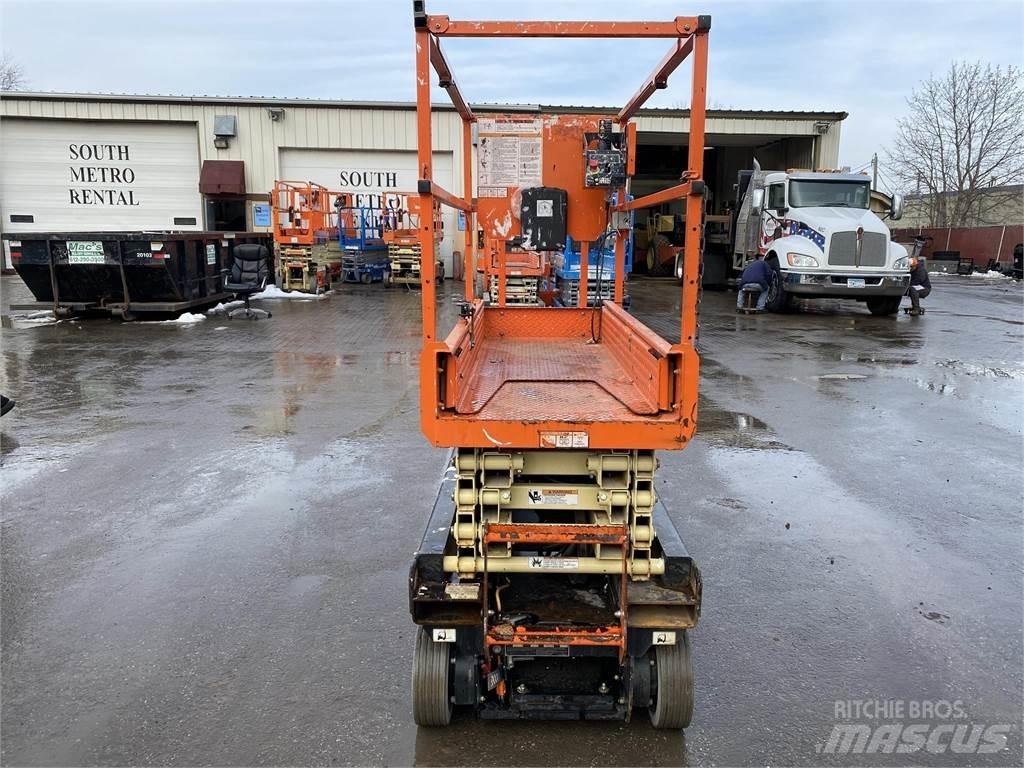 JLG 1932R 剪式升降機