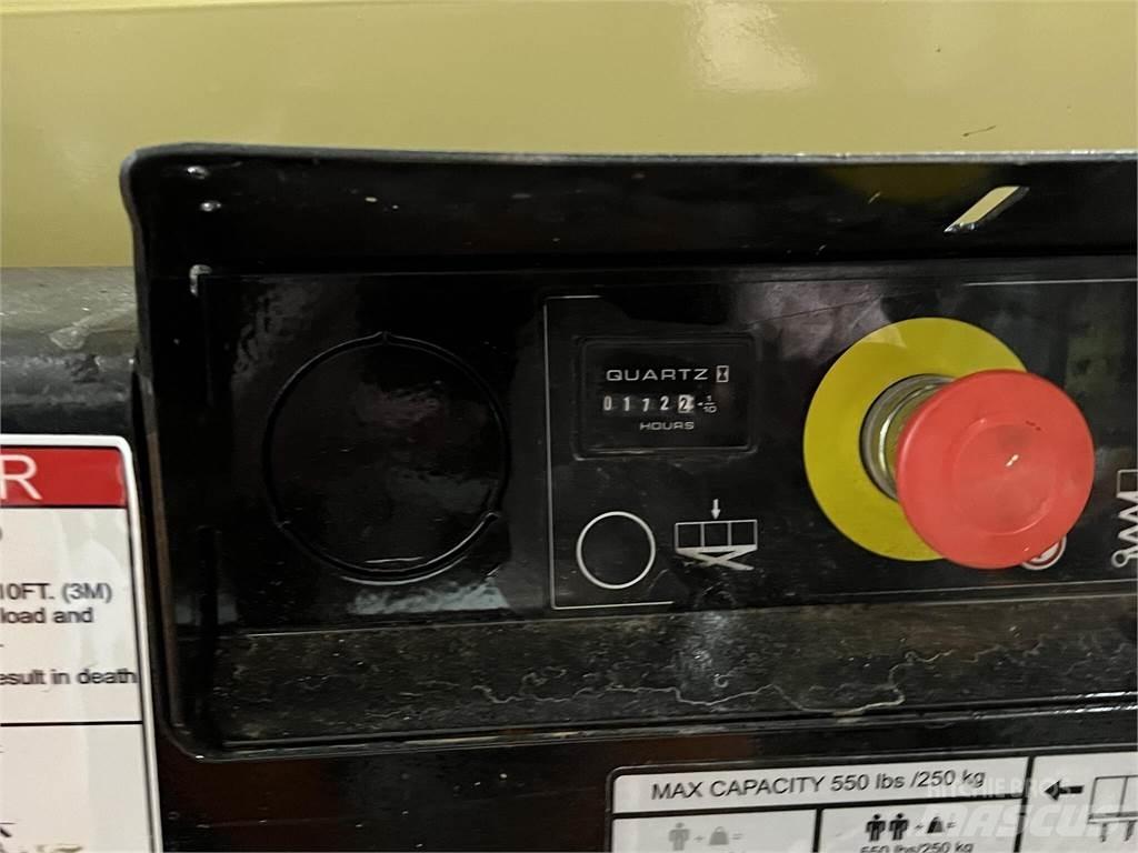 JLG 1932R 剪式升降機