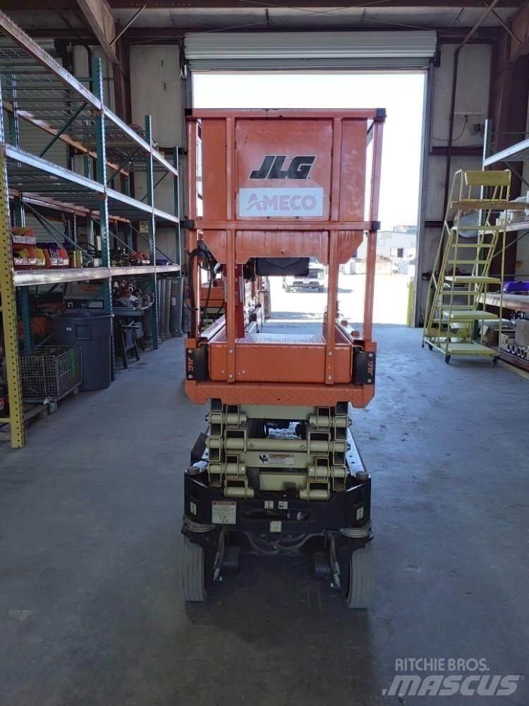 JLG 1932R 剪式升降機