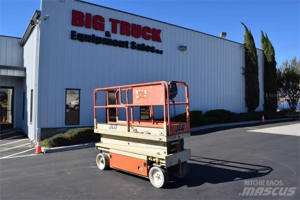 JLG 2033E 剪式升降機
